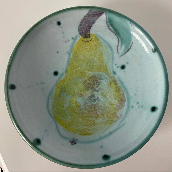 Hand made Pottery Plate with a pear Hand Thrown Signed Burdick 7” Decor EUC - Picture 4 of 15